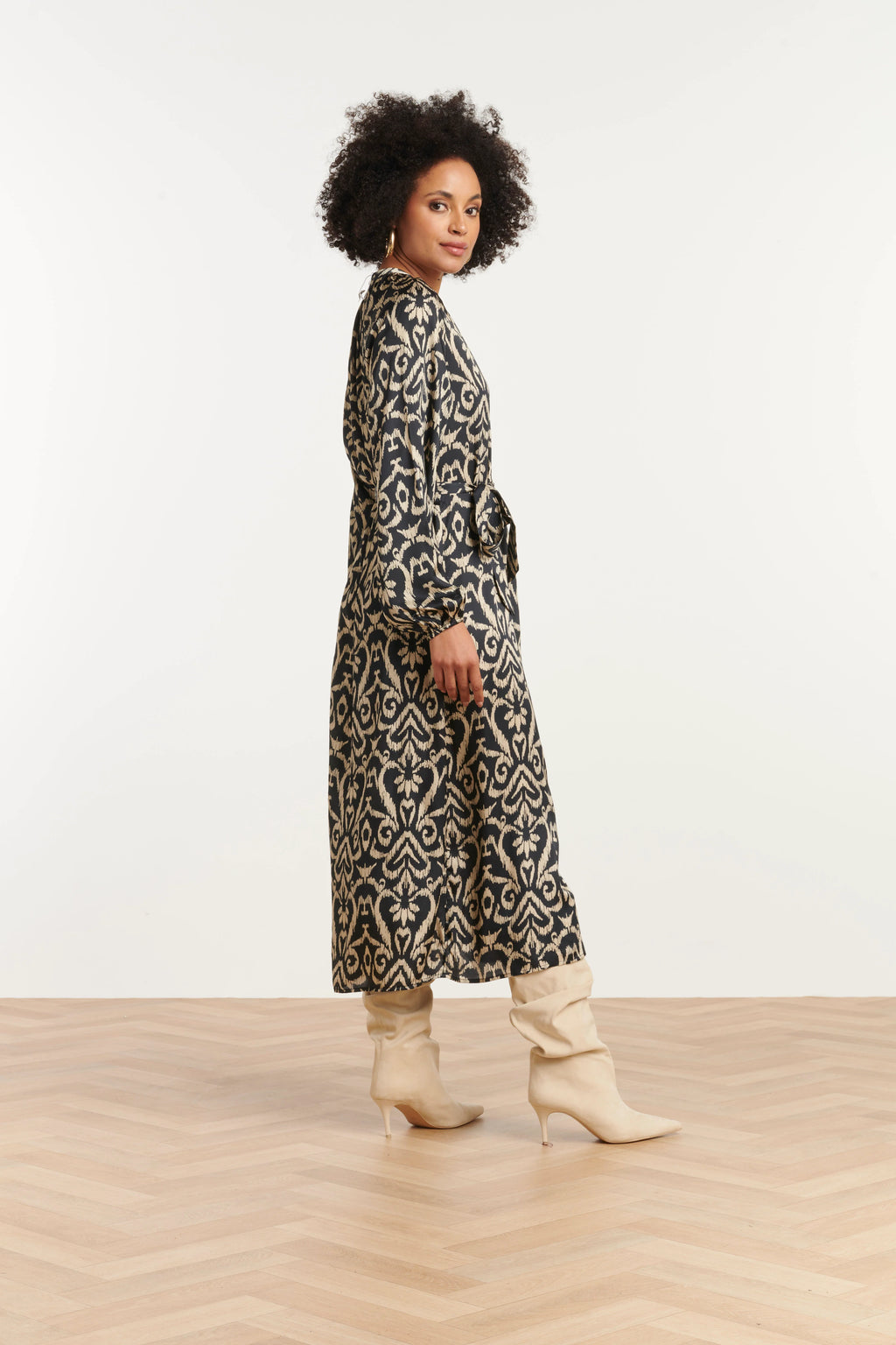 Vestido Midi Estampado Elegante