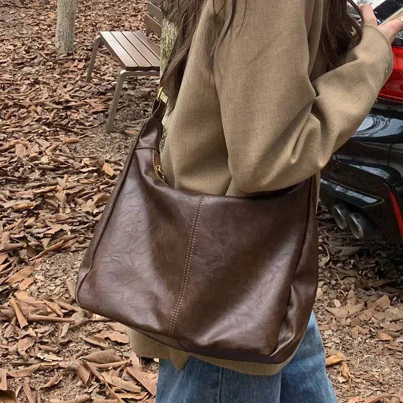 Bolso Hobo Minimalista Ámbar