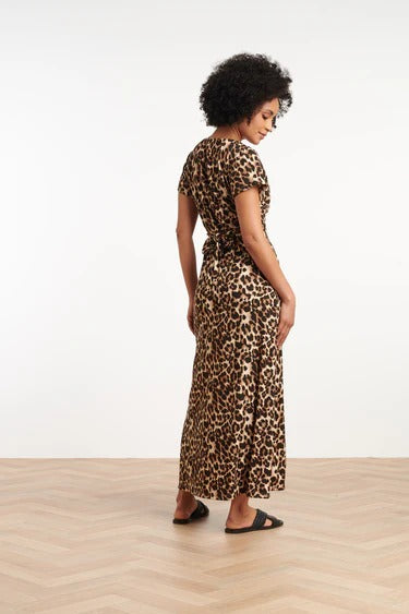 Vestido Leopardo Elegante