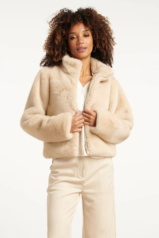Abrigo Soft Luxe