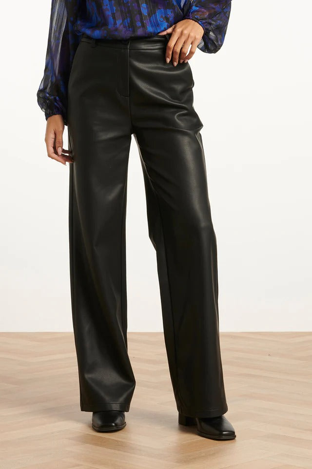 Pantalón Efecto Piel Negro