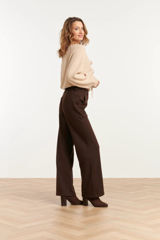 Pantalón Essence Brown