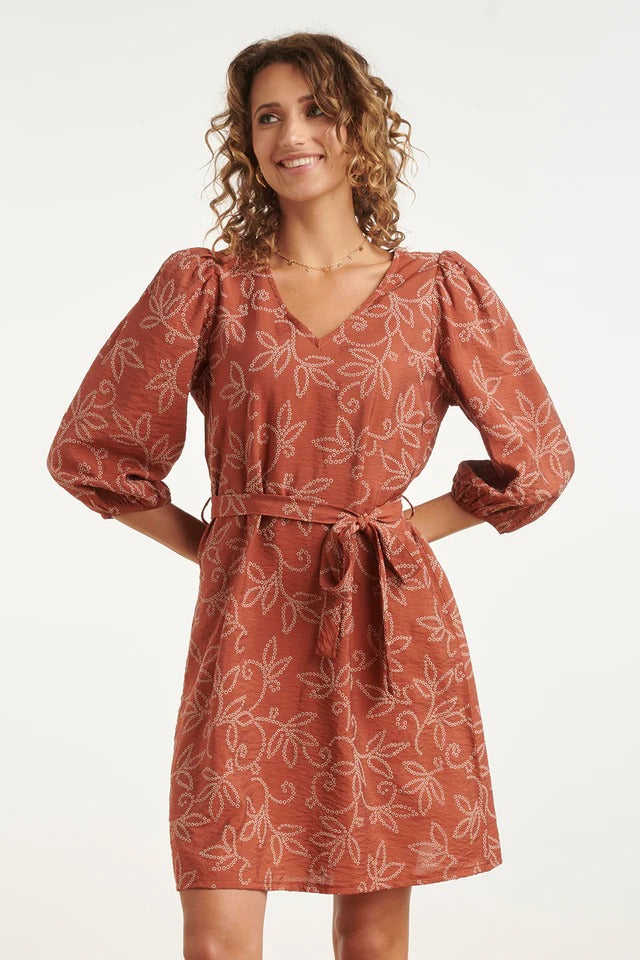 Vestido Floral con Cinturón